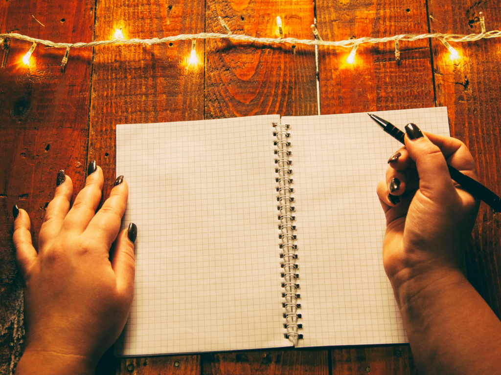 How To Set Realistic New Year’s Resolutions