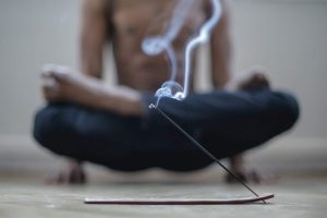 monatomic-incense-body-image